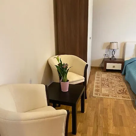 Parliament Square Mamaia Nord Гостевой дом 3*