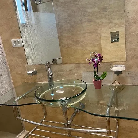 Parliament Square Mamaia Nord 3*