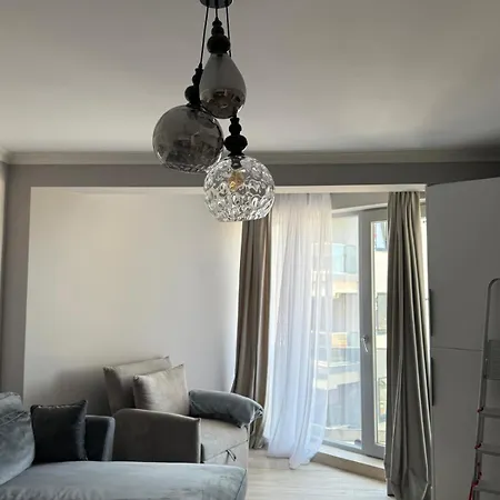 Parliament Square Mamaia Nord